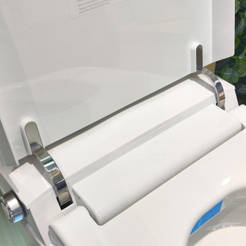 Smart Toilet T6806 A - Image 10